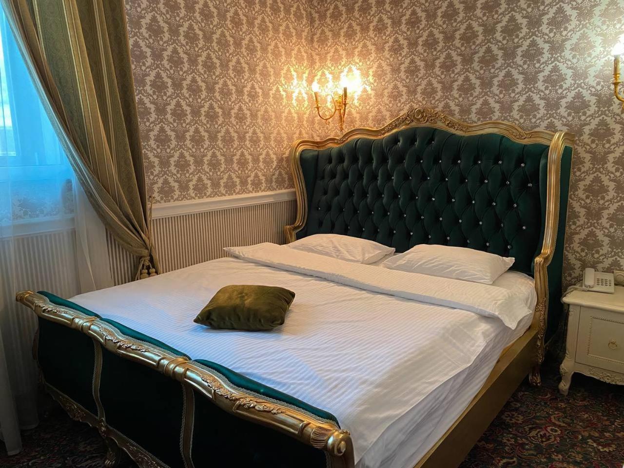 Отель Royal De Paris Киев Номер фото